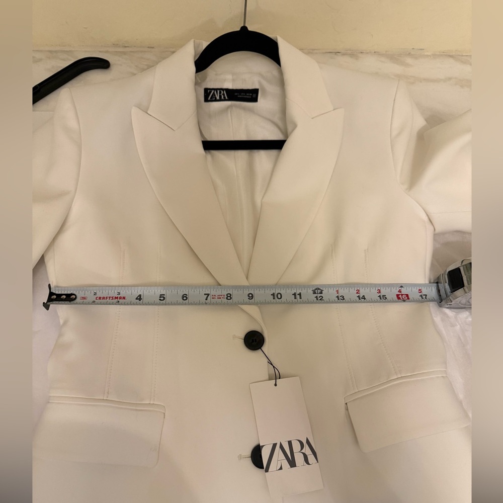 ZARA SIZE LARGE NWT FITTED SHOULDER PAD BLAZER Oyster-white - Picture 11 of 12